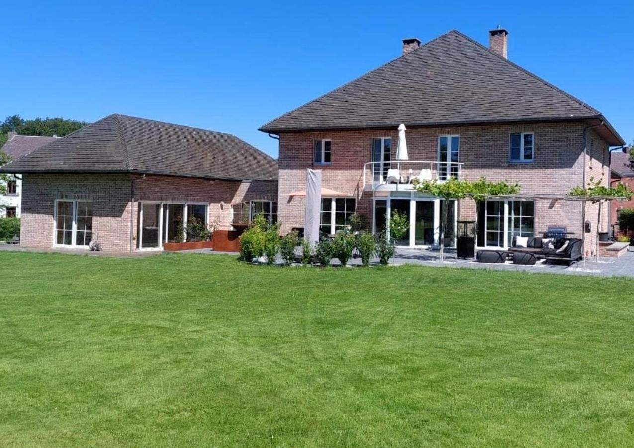 Sherlock'S Home - Guest House Намюр Екстериор снимка